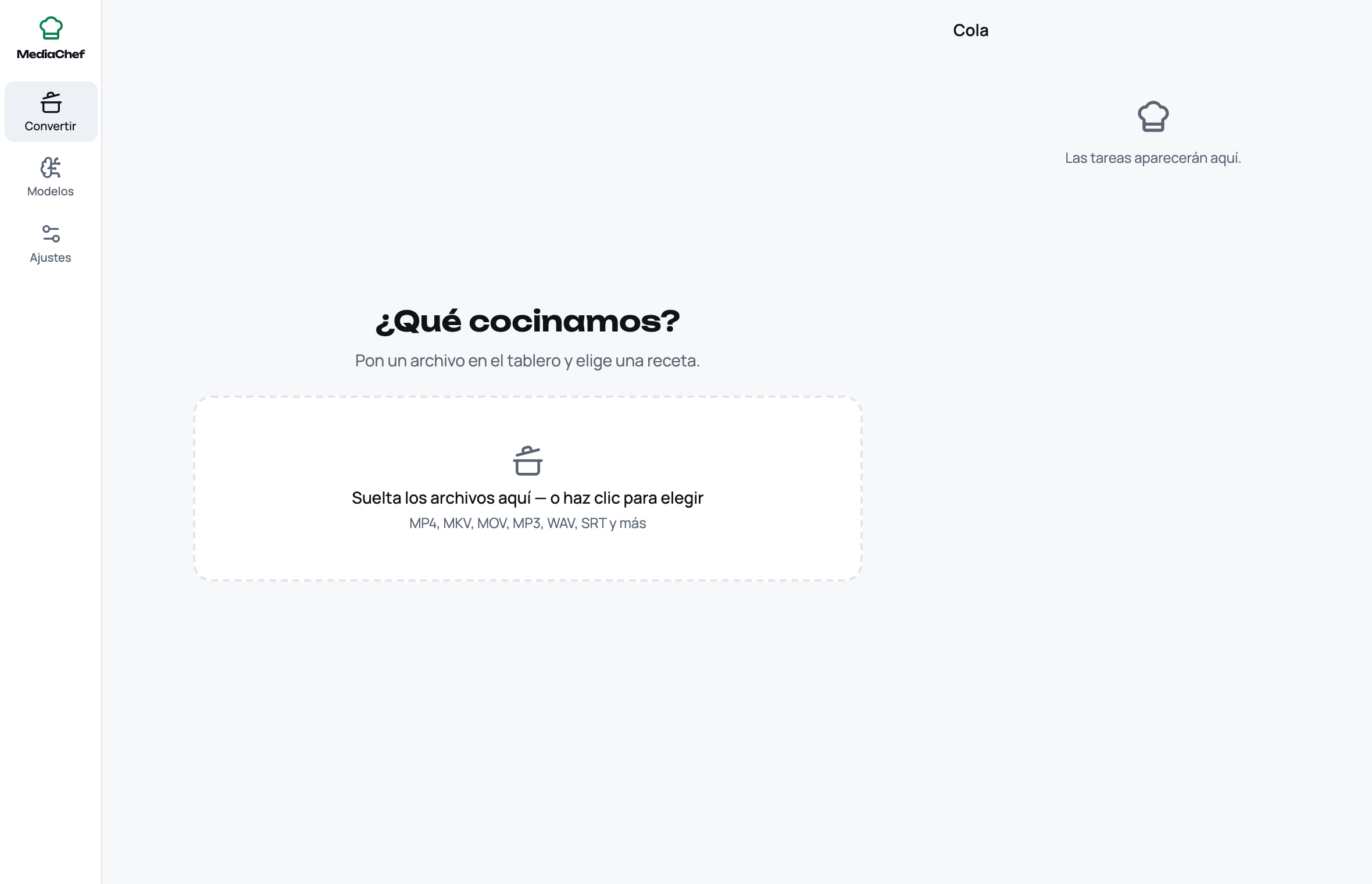 MediaChef listo para convertir: el tablero espera un archivo de vídeo y a la derecha está la cola de tareas.