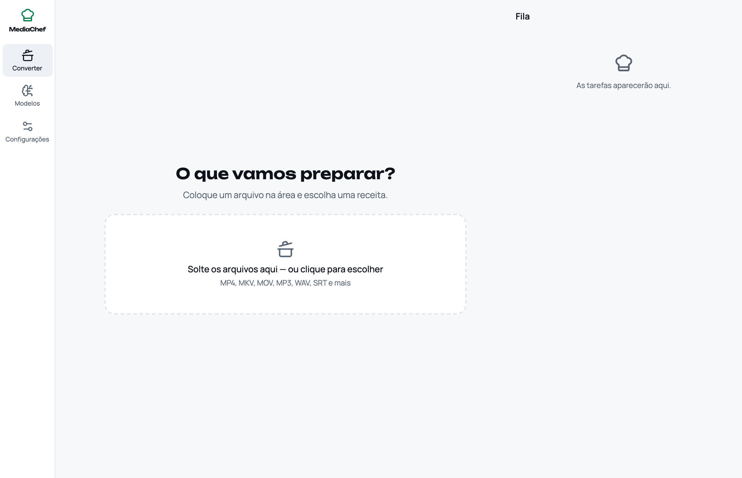 MediaChef pronto para converter: a bancada espera um arquivo de vídeo, a fila de tarefas fica à direita.